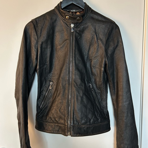 Dolce & Gabbana Black Leather Jacket with Leopard Print Lining - Picture 7 of 16